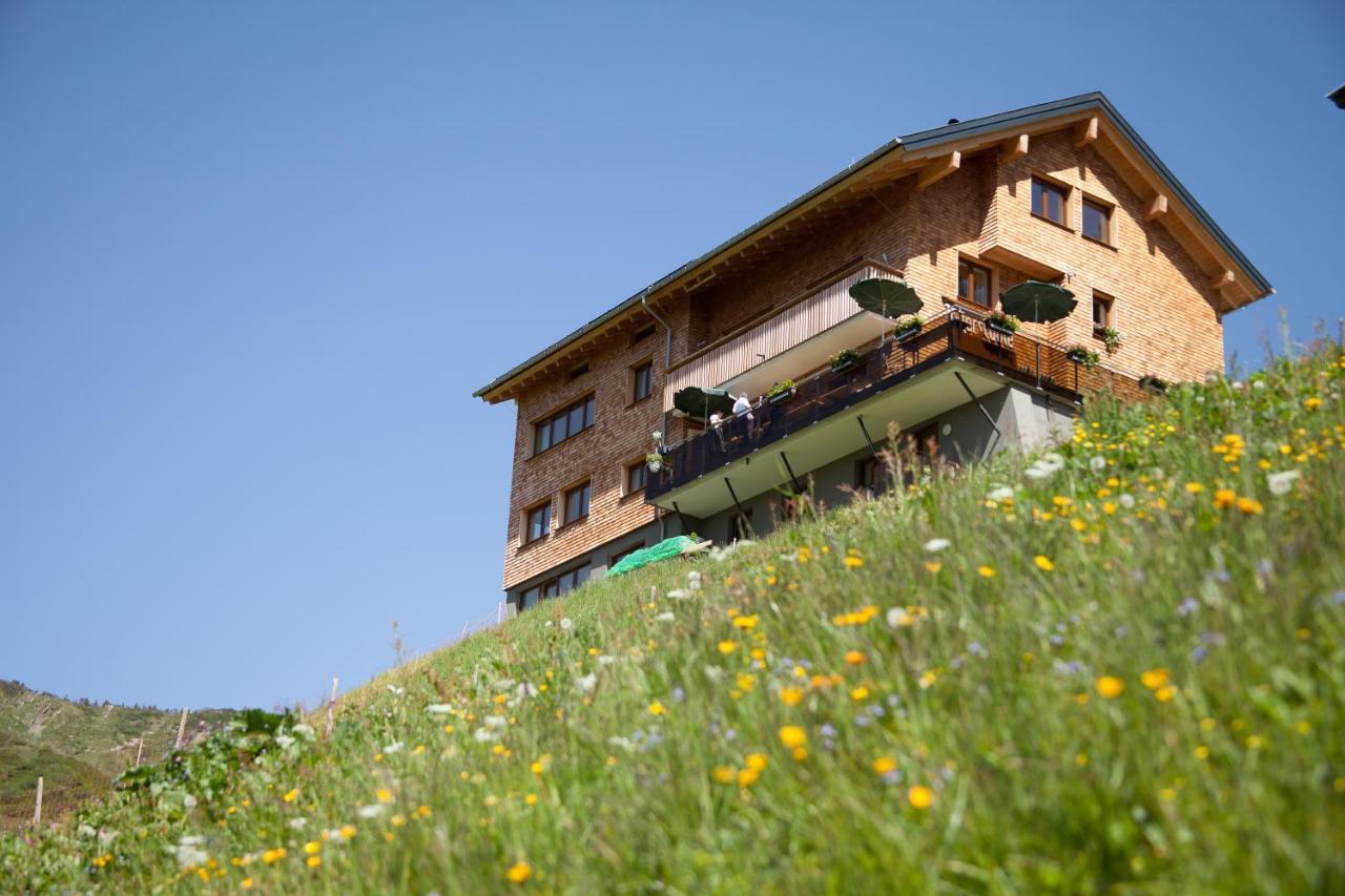 Hotel Jaegerstueble Damuels Bagian luar foto